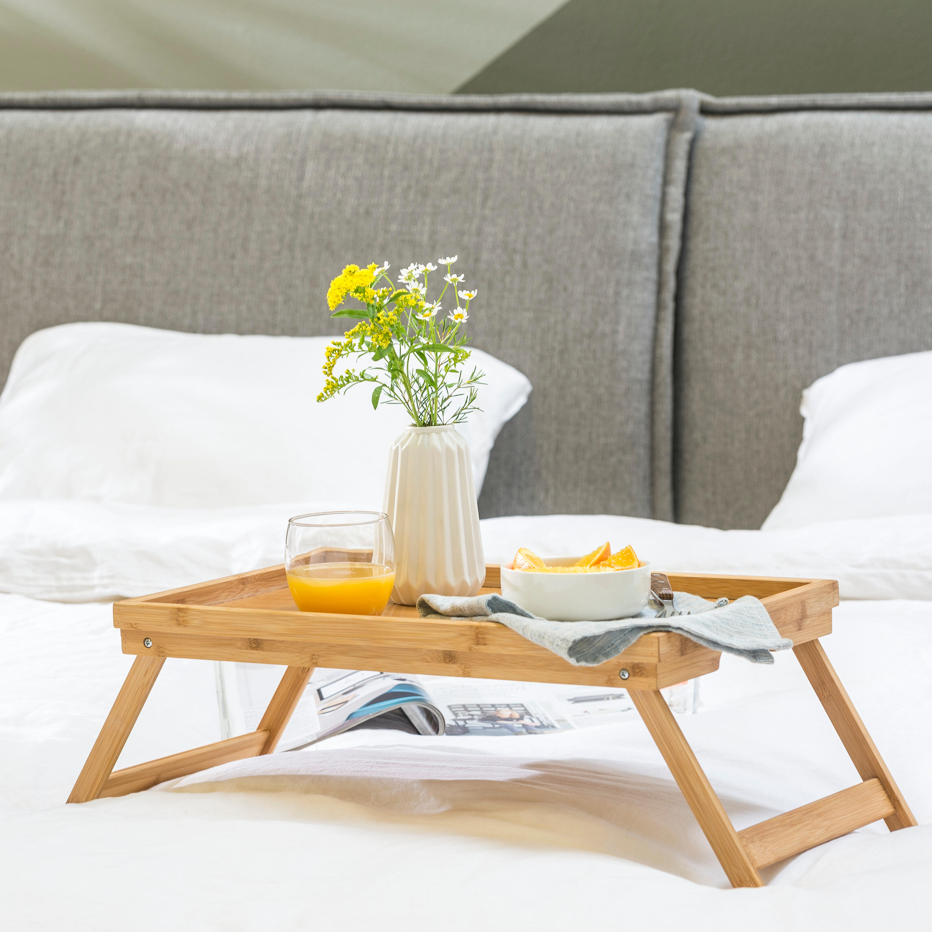 Plateau de lit petite table de petit-déjeuner en bambou 52 cm