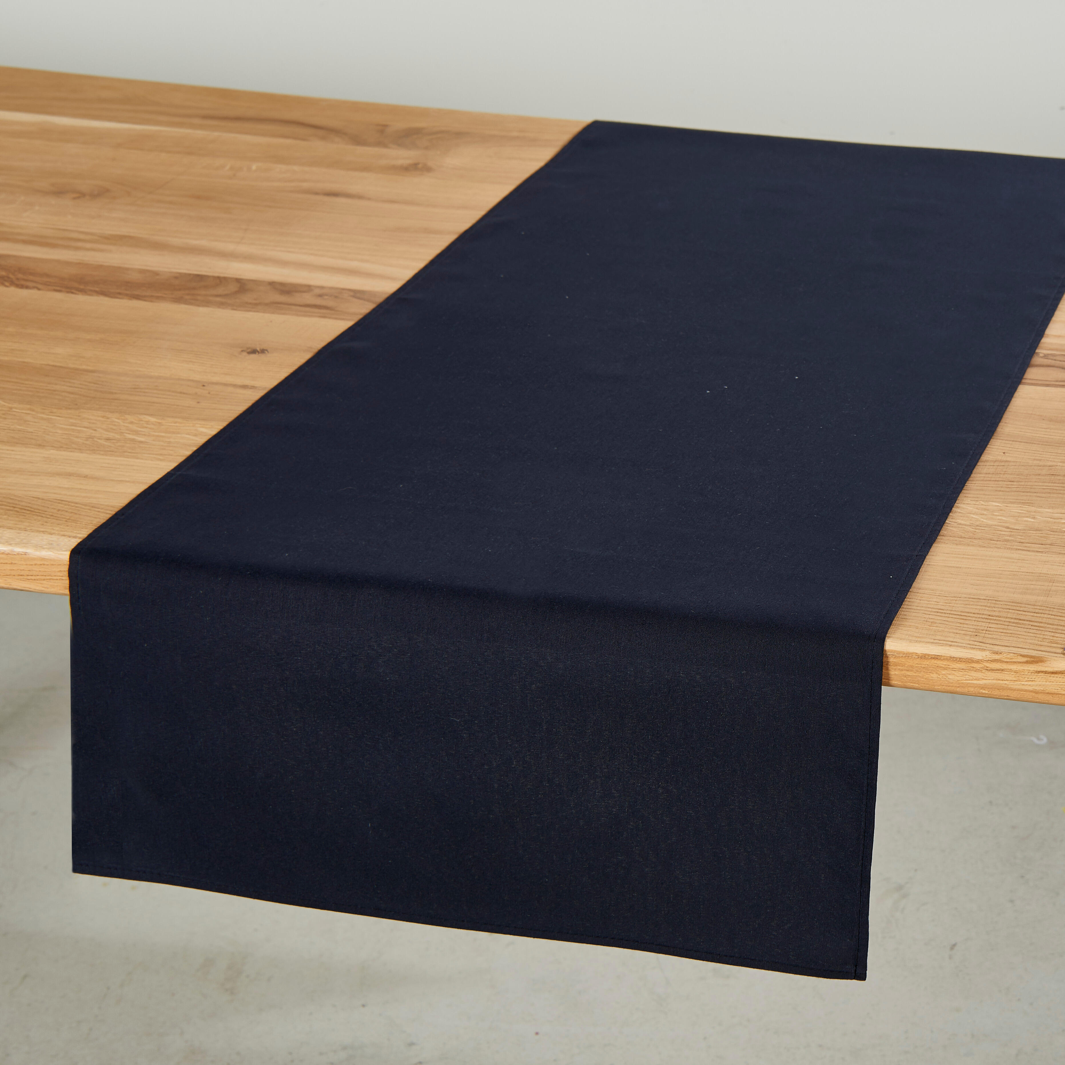 Chemin de table Gioele en coton 45x200, Noir