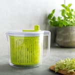 VIDA VERDE Mini essoreuse à salade blanc, vert H 19 x Larg. 21,5 x P 17 cm
