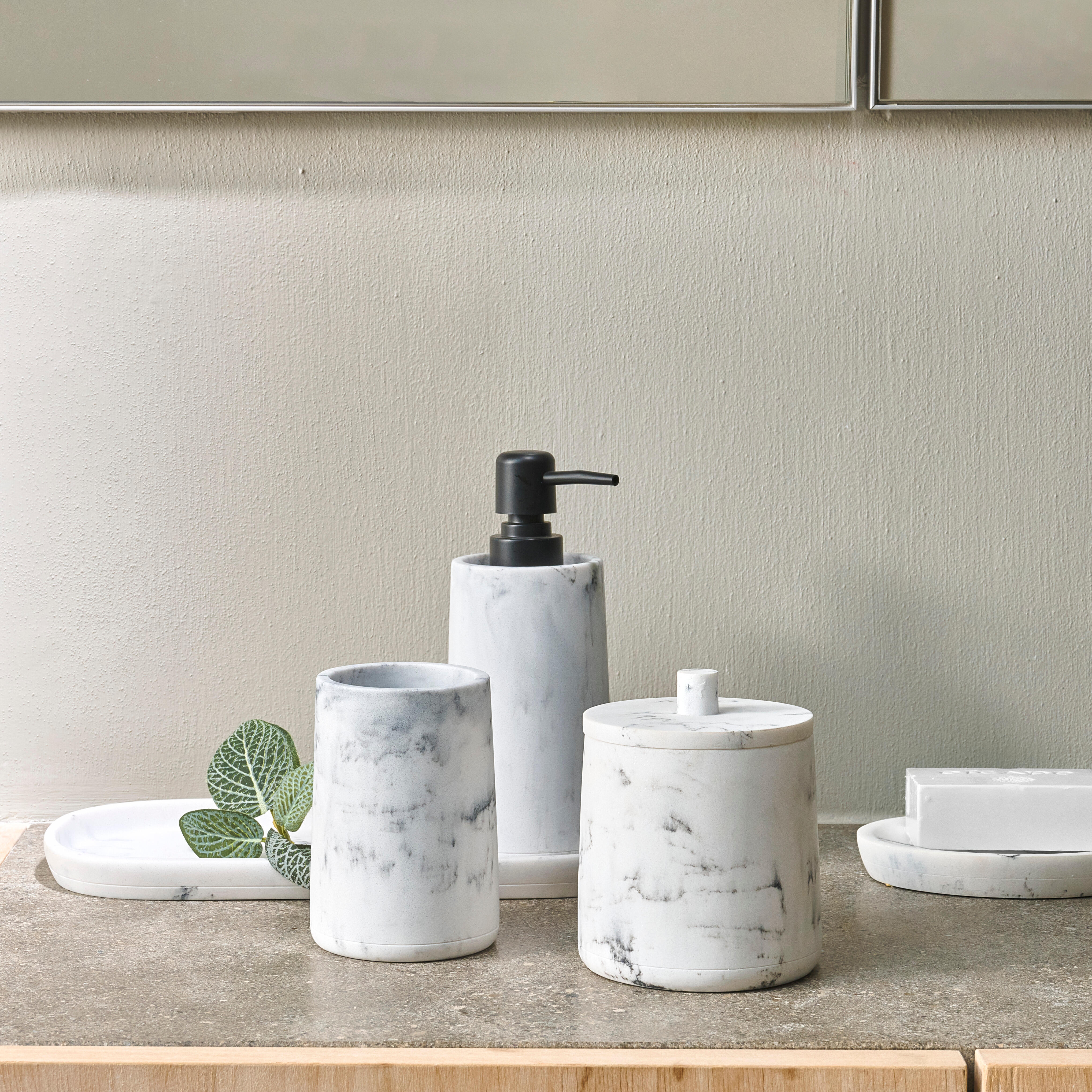accessorio da bagno Radicaln rotondo in marmo lucido e lucido bianco Portasapone in marmo diametro 12,7 cm 
