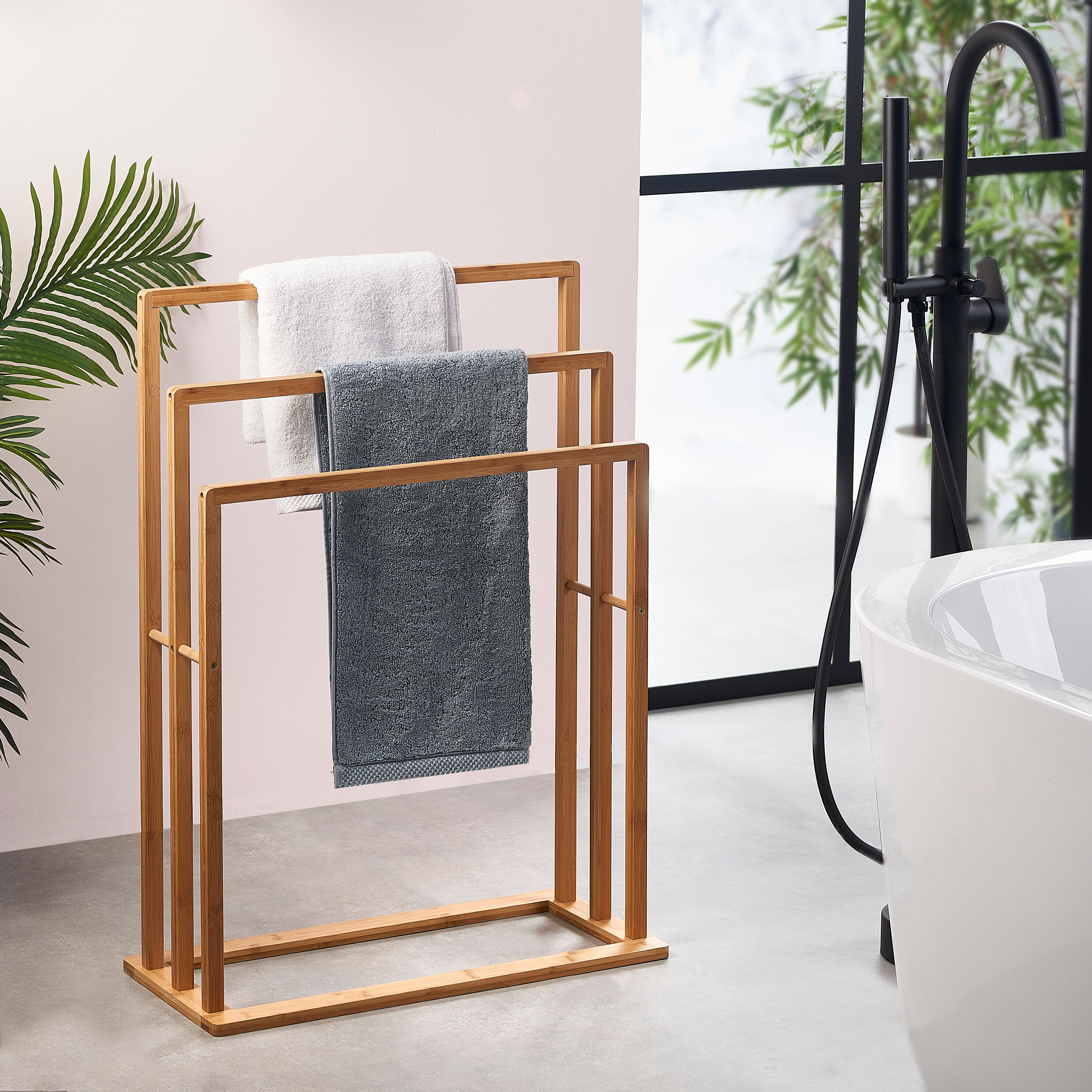 Porte serviette salle de bain en bambou sur pied avec panier à