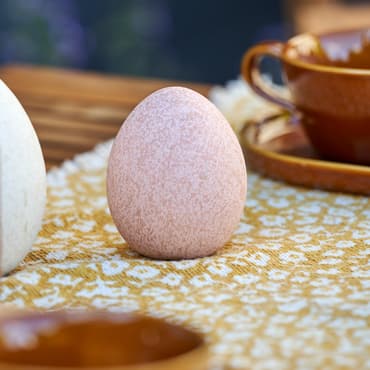 BENEDICT Huevo de decoración rojo A 9 cm - Ø 7,5 cm